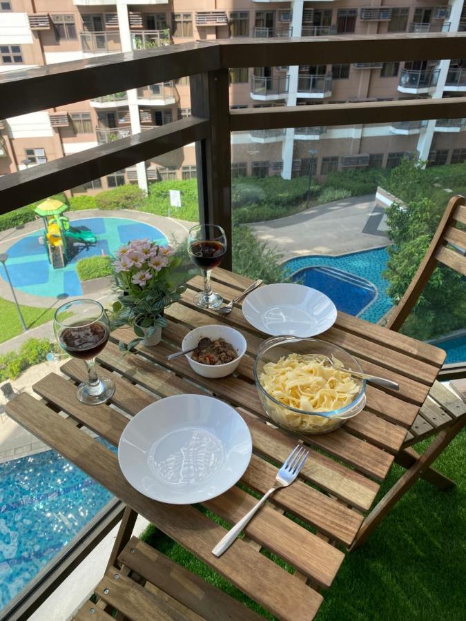 Le 10 The Radiance Manila Bay Aparthotel Pasay Exterior foto